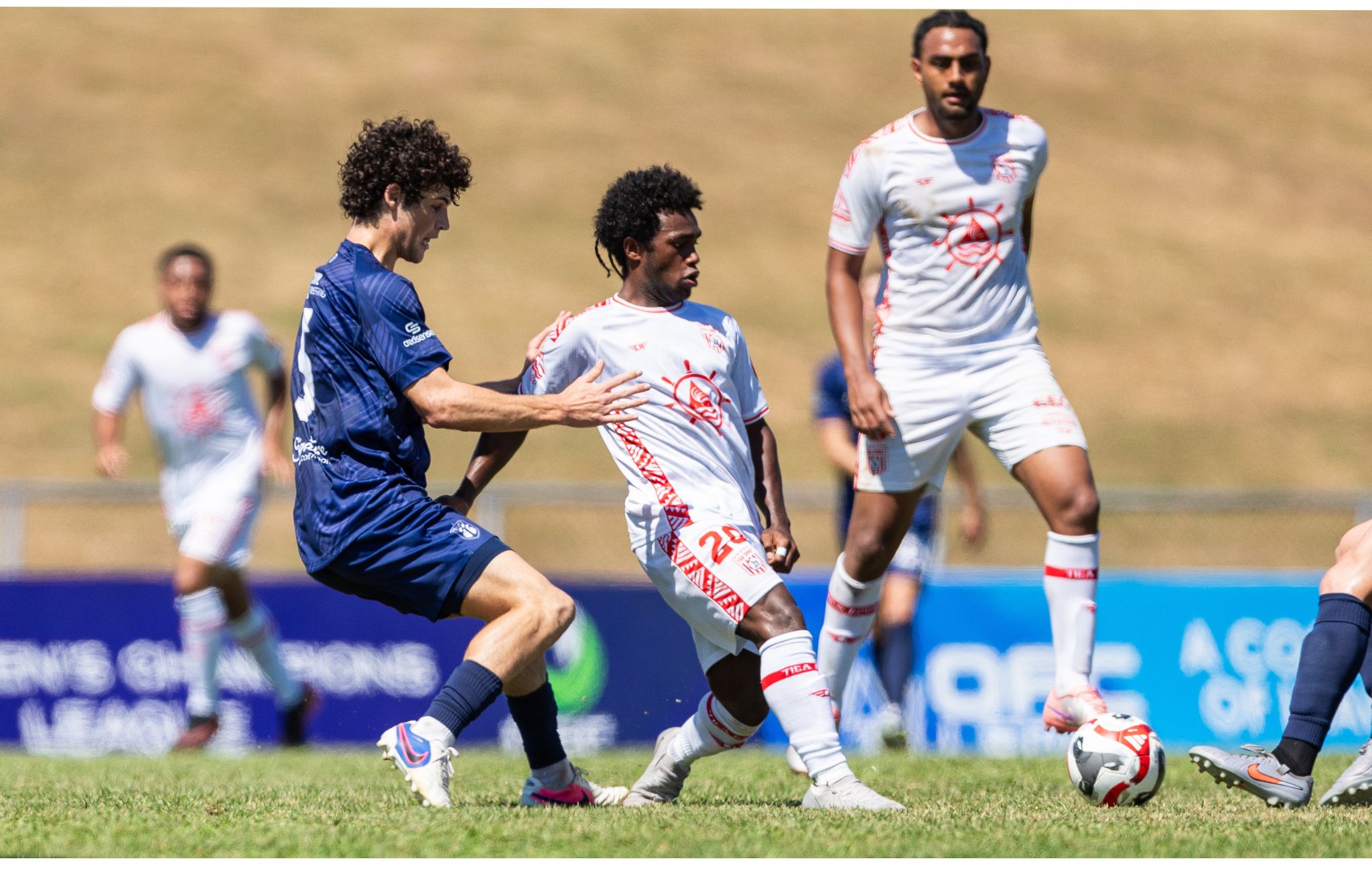 ALBUM COMPLET (60 photos) I TIGA SPORT vs AUCKLAND CITY